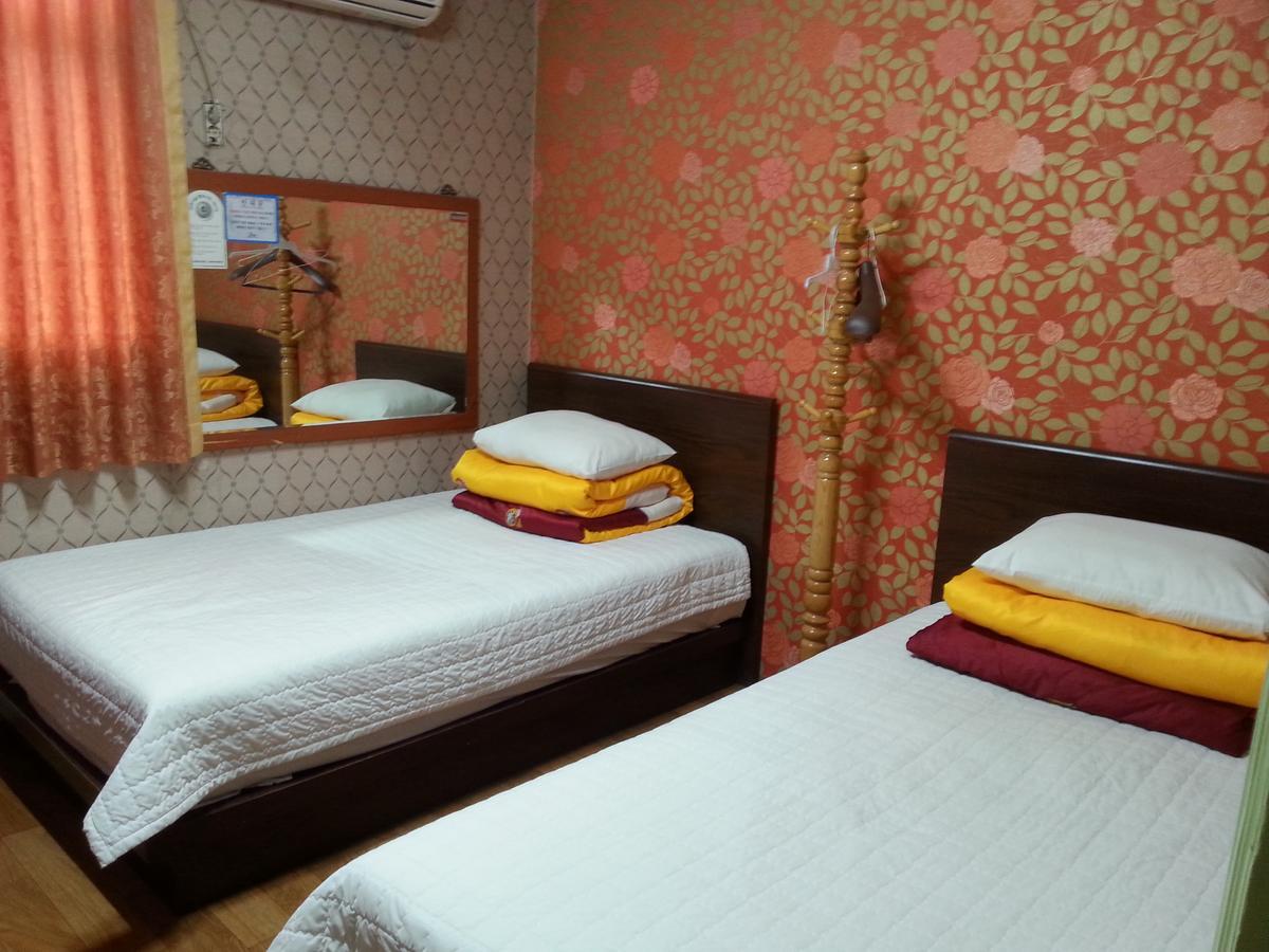 เชจู-บีอาร์ดีโฮเต็ล Hotel เมืองเชจู ภายนอก รูปภาพ