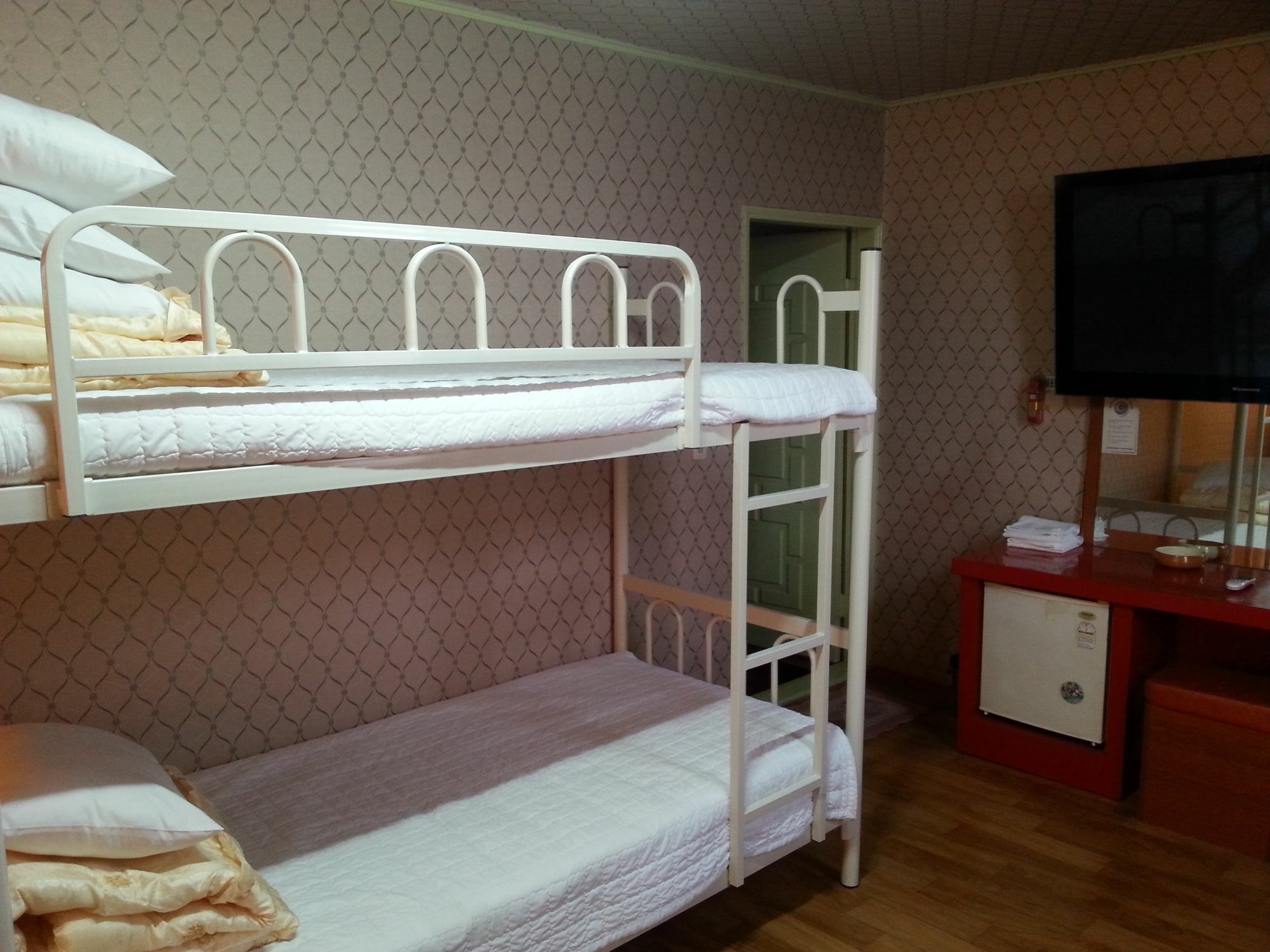เชจู-บีอาร์ดีโฮเต็ล Hotel เมืองเชจู ภายนอก รูปภาพ